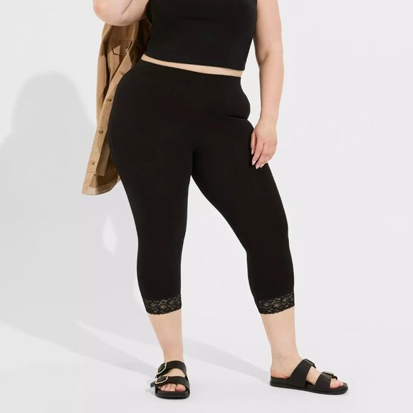 ❤NWT VINTAGE TORRID LEGGING - CAPRI PEDAL PUSHER - MID RISE LACE TRIM - SIZE 2X - Picture 1 of 8